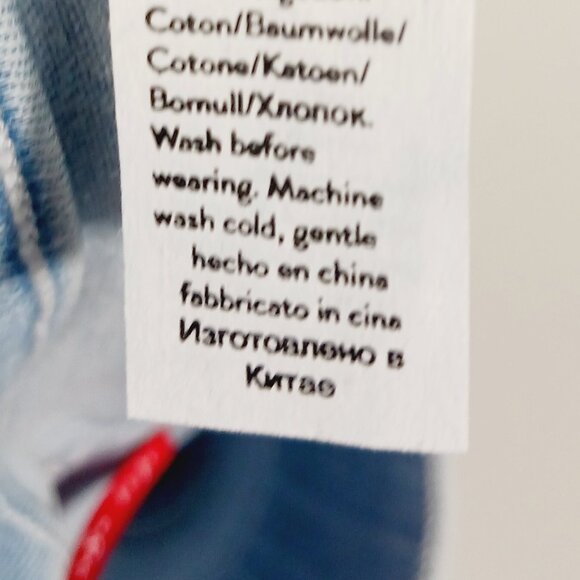 Spanx Light Wash, High Rise, Flare Leg, Pull On Sculpting Jeans, Size Small - Picture 15 of 16